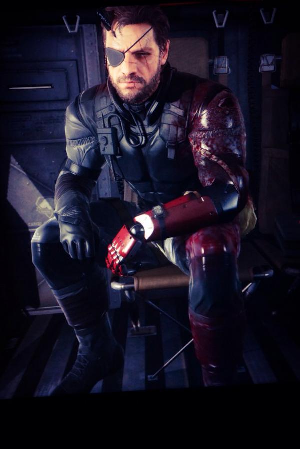 Snake looks very bloody in new MGS 5 The Phantom Pain shots VG247