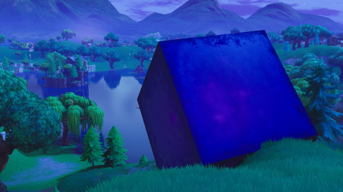 Millions Tune In To Watch Fortnite S Cube Finally Collapse Vg247 - 