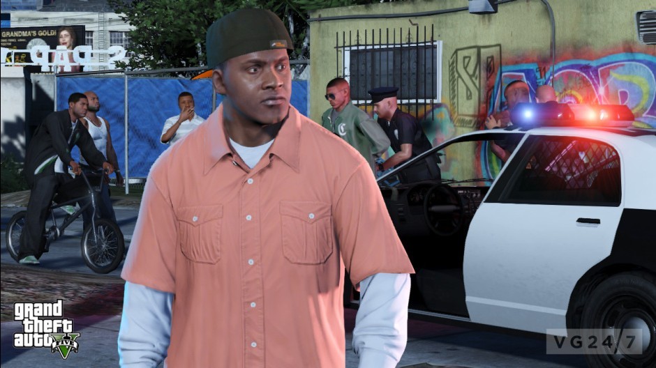 GTA 5 new screens show Love Fist tops, basejumping