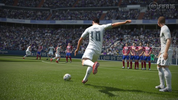 FIFA16_XboxOne_PS4_Gamescom_RMvATL_LR_WM (Copy)