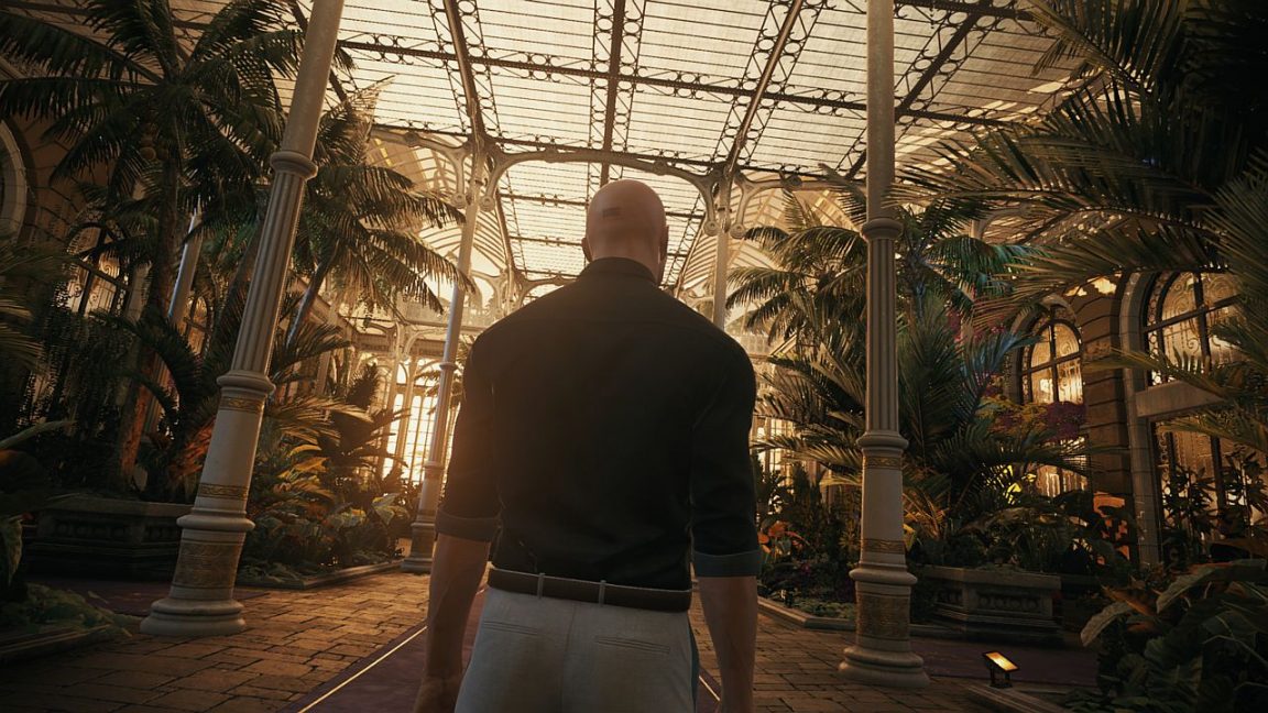 Hitman's November update introduces an offline profile for unlocks earned online VG247